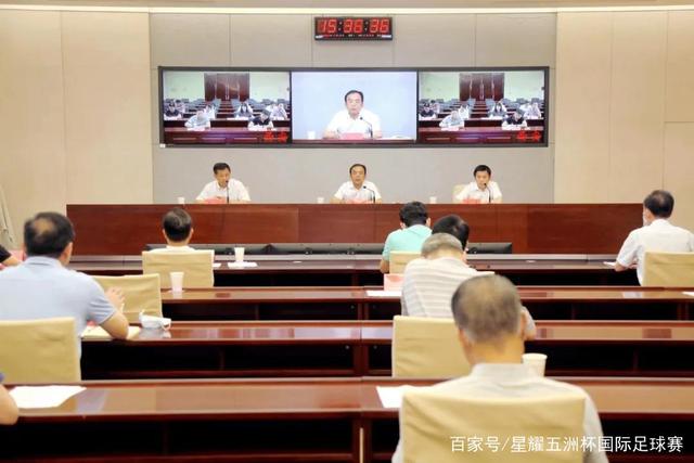 索博斯洛伊点球绝平，利物浦最后时刻抢回一分